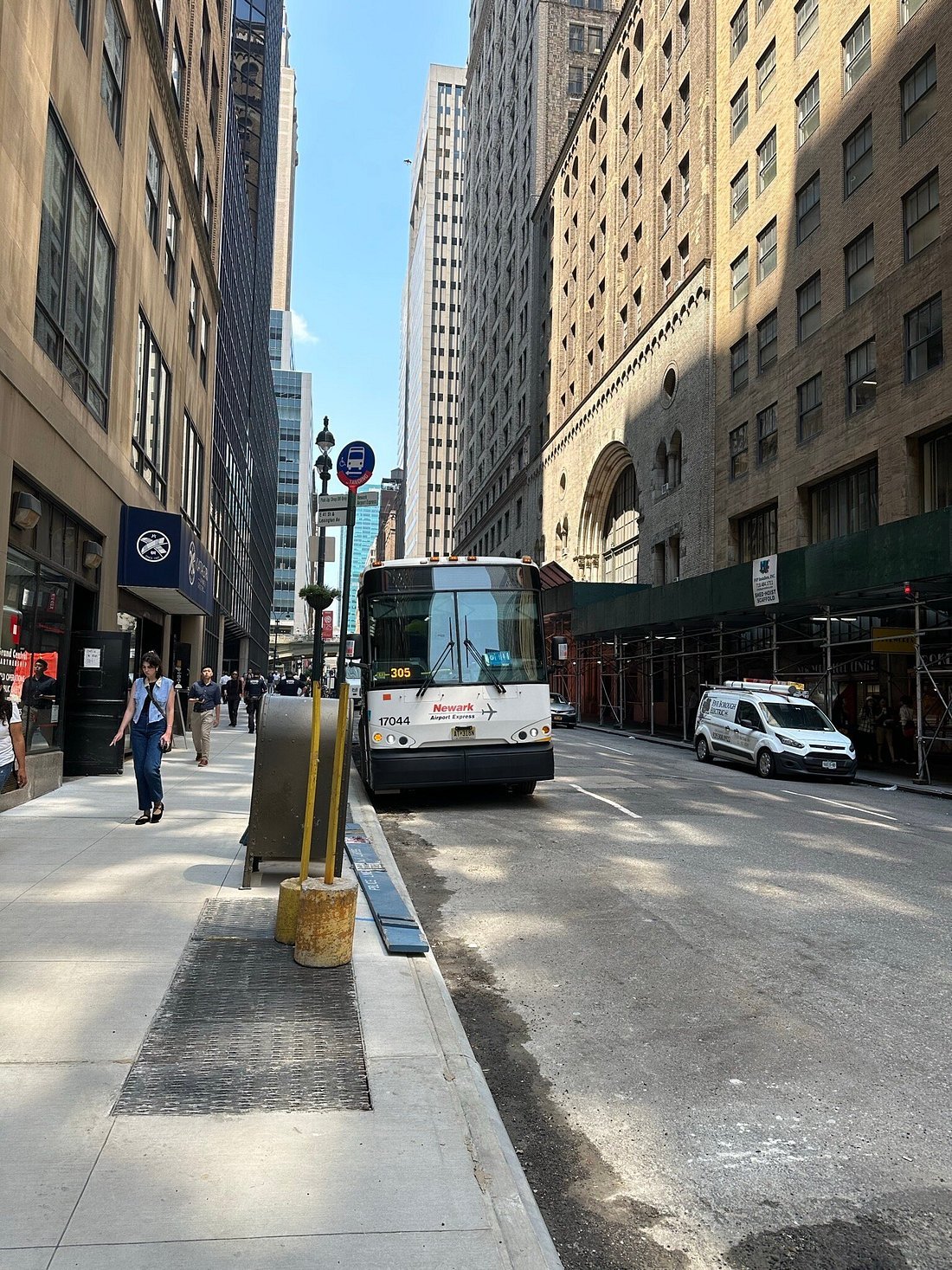 Newark Airport Express Tickets: Newark Airport to/from Manhattan