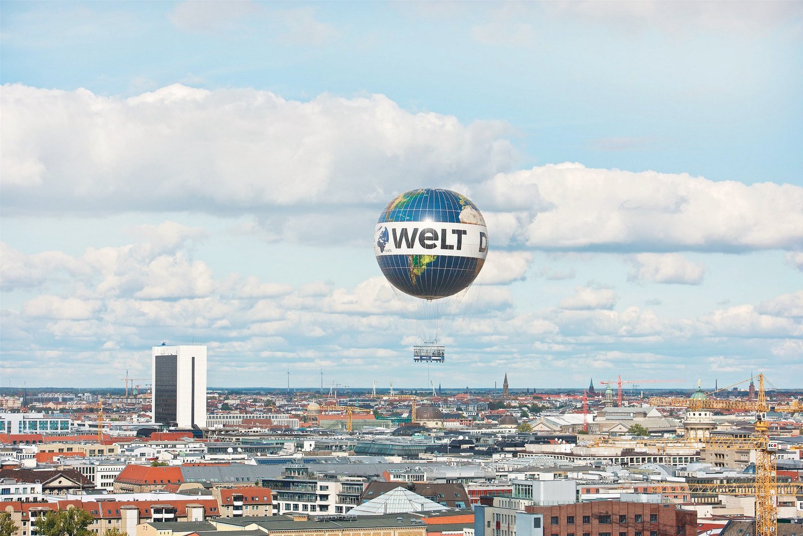 Admission Ticket to Welt Balloon Berlin