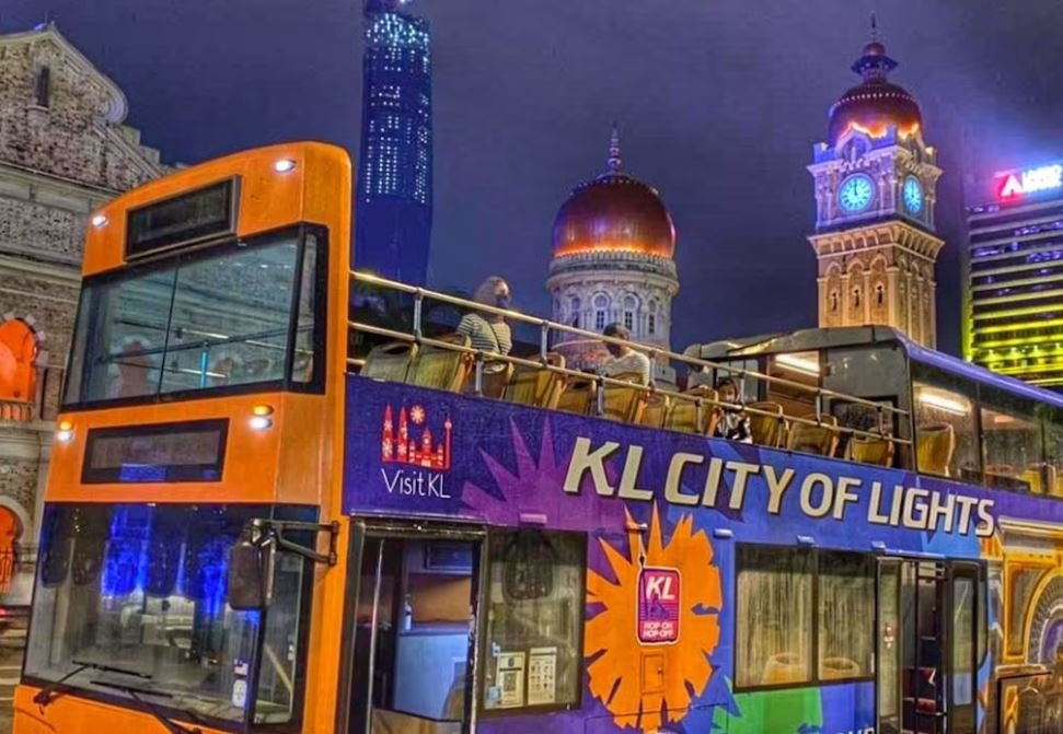 Kuala Lumpur Night Bus Tour