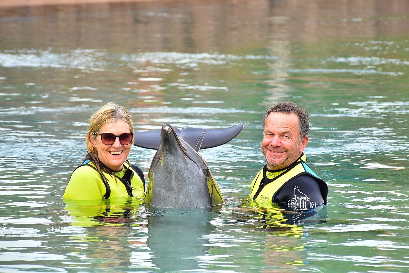 Aquaventure Waterpark Tickets with Dolphin Encounter