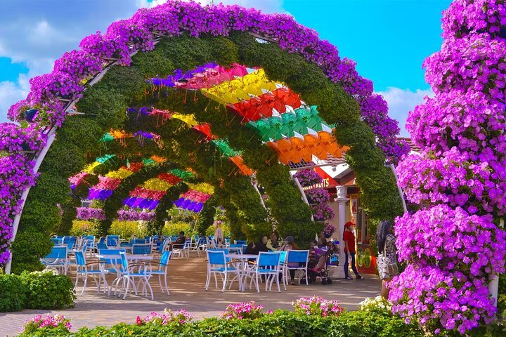 Dubai Miracle Garden Skip-the-Line Tickets