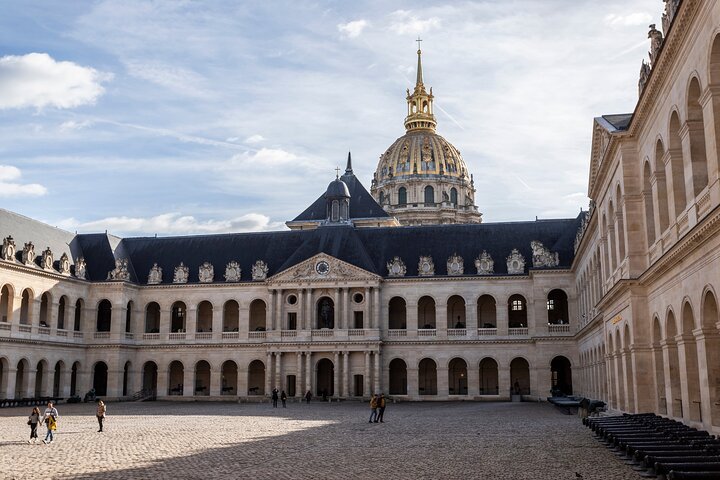 Invalides: Napoleon's Tomb & Army Museum Skip-the-Line Tickets